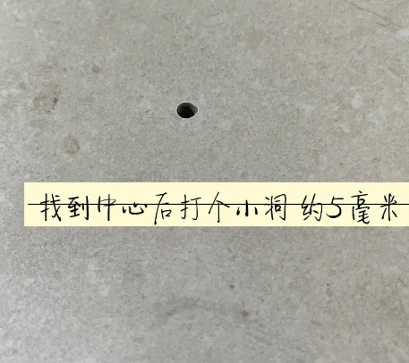 石景山瓷砖空鼓维修公司专业解答在瓷砖铺贴过程中，如果砂料搅拌不均匀，将会带来以下问题